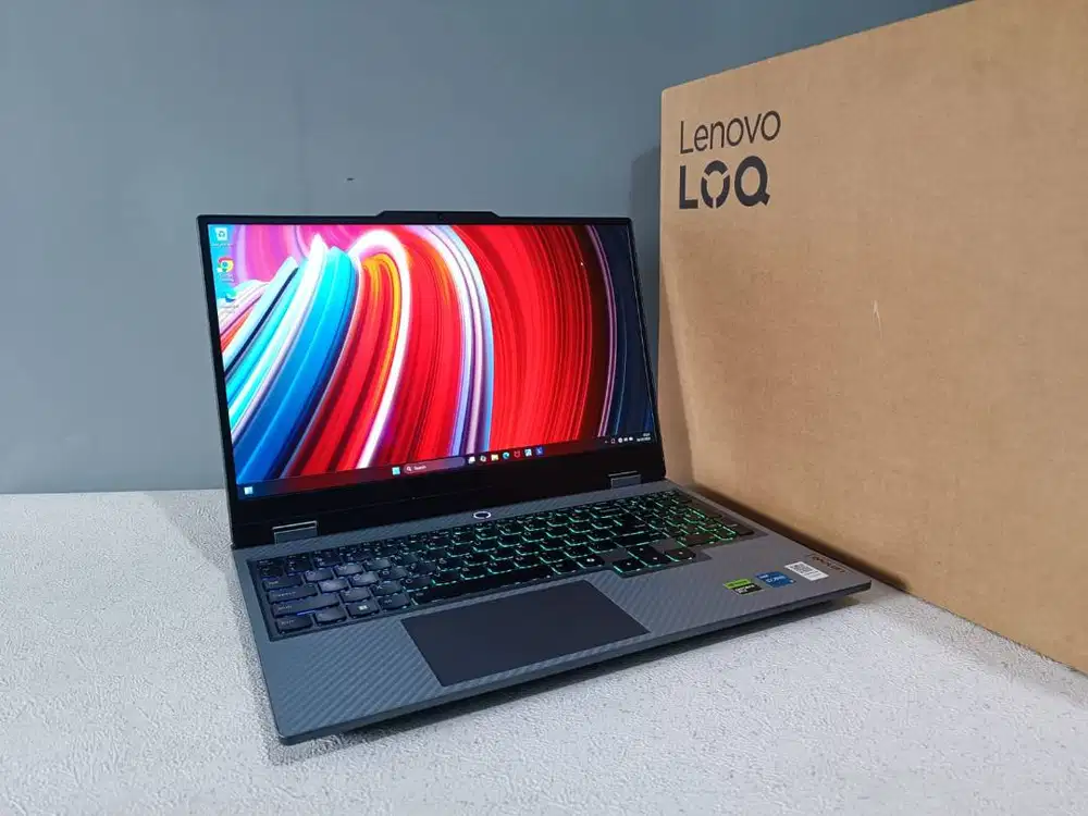 LENOVO LOQ 15IRX9 Core i5-13450HX 20GB/512GB RTX 4050 6GB 100% sRGB