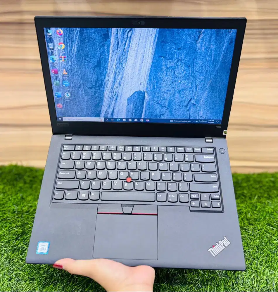 Laptop Lenovo Thinkpad T480 Core i5 Gen8 Ram 8GB 14inch FHD N-DC