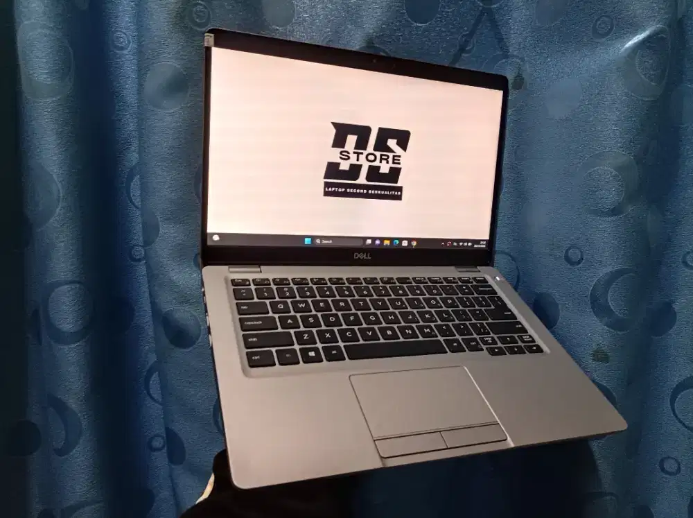 DELL LATITUDE 5310 i7 - 10610U / 8GB RAM / 256GB / FHD IPS / MULUS