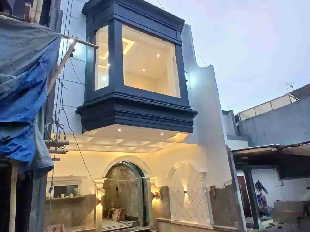 Rumah 2 Lantai Siap Huni Dekat Stasiun Dan Toll Di Beji Depok