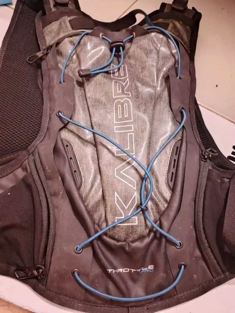 Tas Sepeda Kalibre Throttle Pro