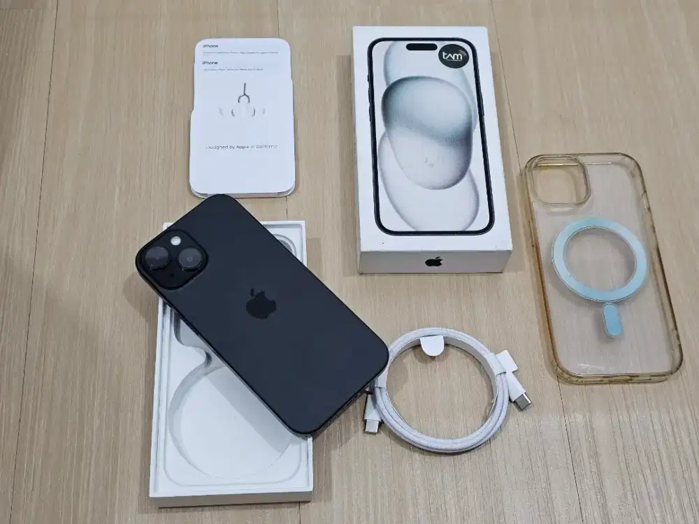 IPhone 15 128GB resmi Ibox bh100 garansi on agustus 2026