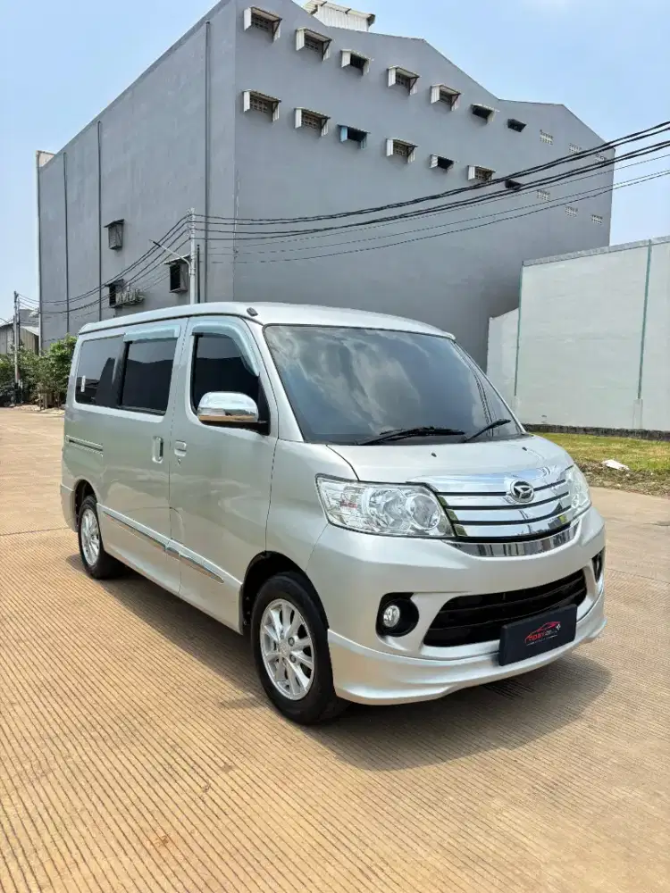 Daihatsu Luxio x manual bekas murah 2020