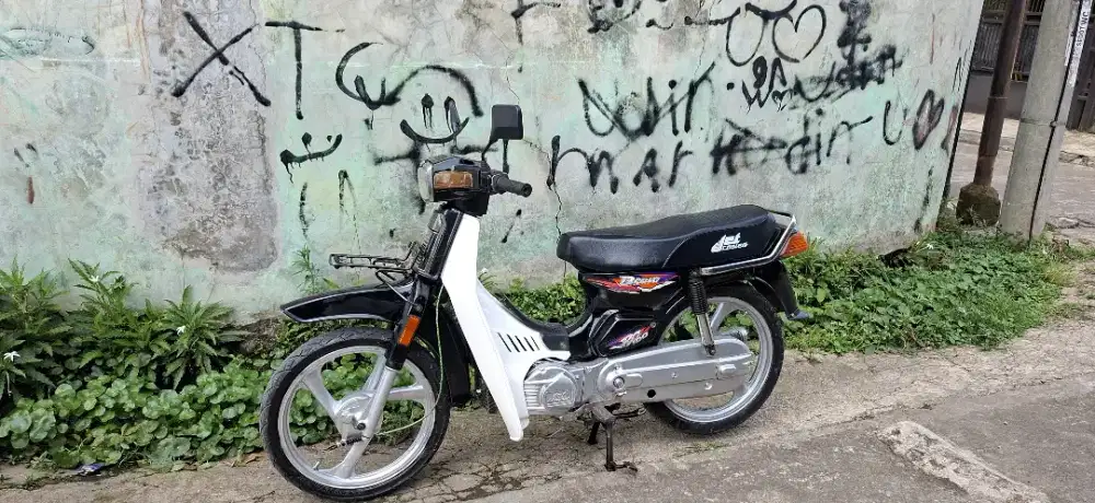 Suzuki RC100 1987 Bravo 2 Tak
Plat L Surabaya