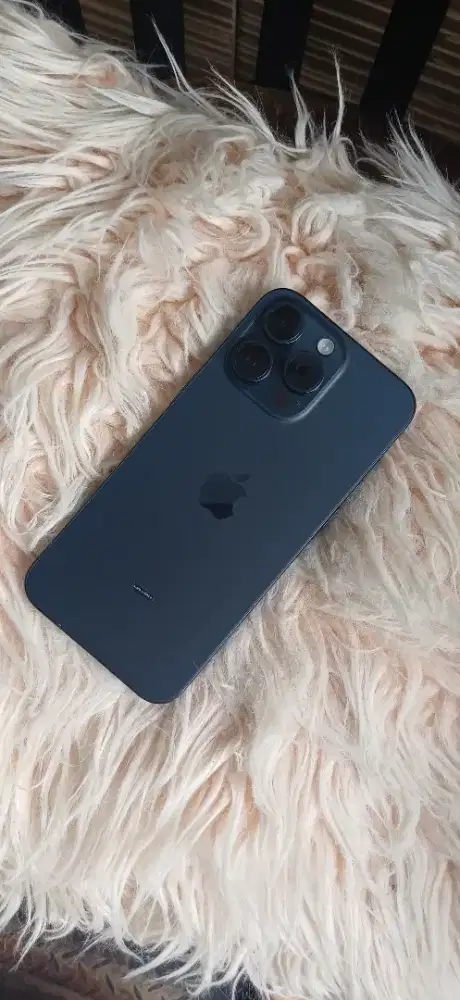 Iphone 15 Pro Max 256GB iBox warna Blue Titanium