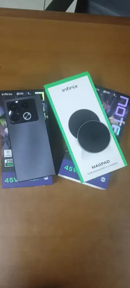 Infinix note 40 silver