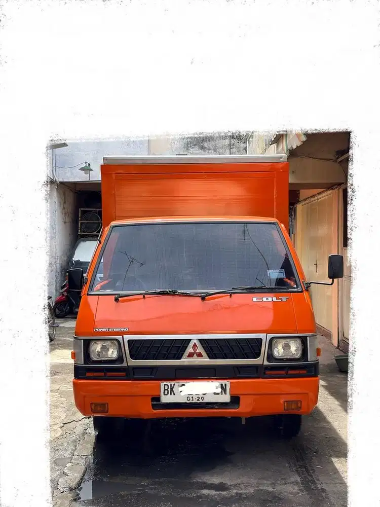 L 300 box Tahun 2018