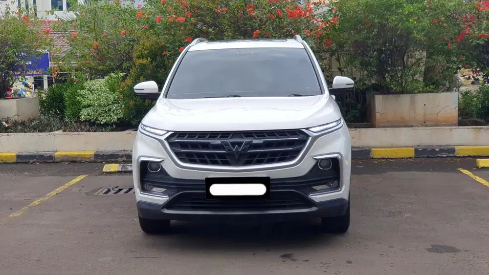 Km36rb wuling almaz exclusive 5 seater 2021 pakai 2022 putih sunroof