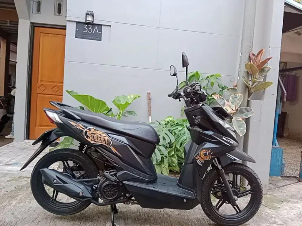 Honda beat street 2019