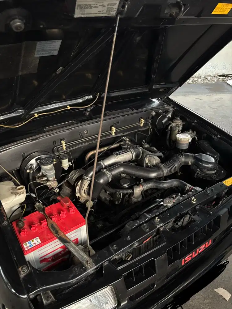 Isuzu Panther pick up 2017 Bensin