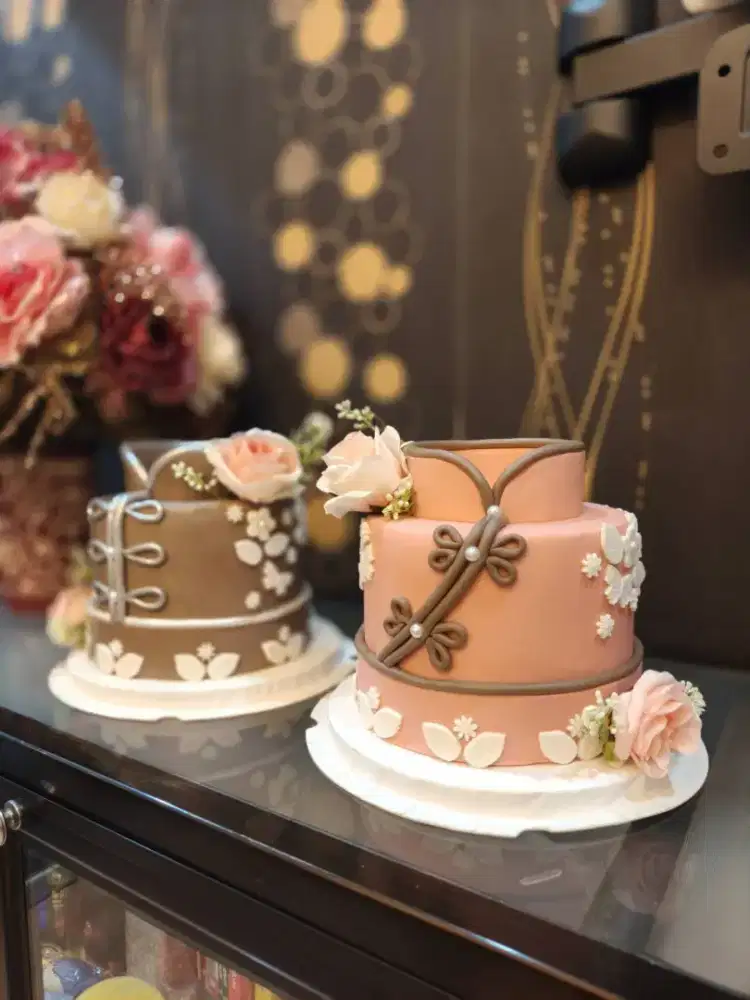 DUMMY TUNANGAN/TINGJING/SANGJIT