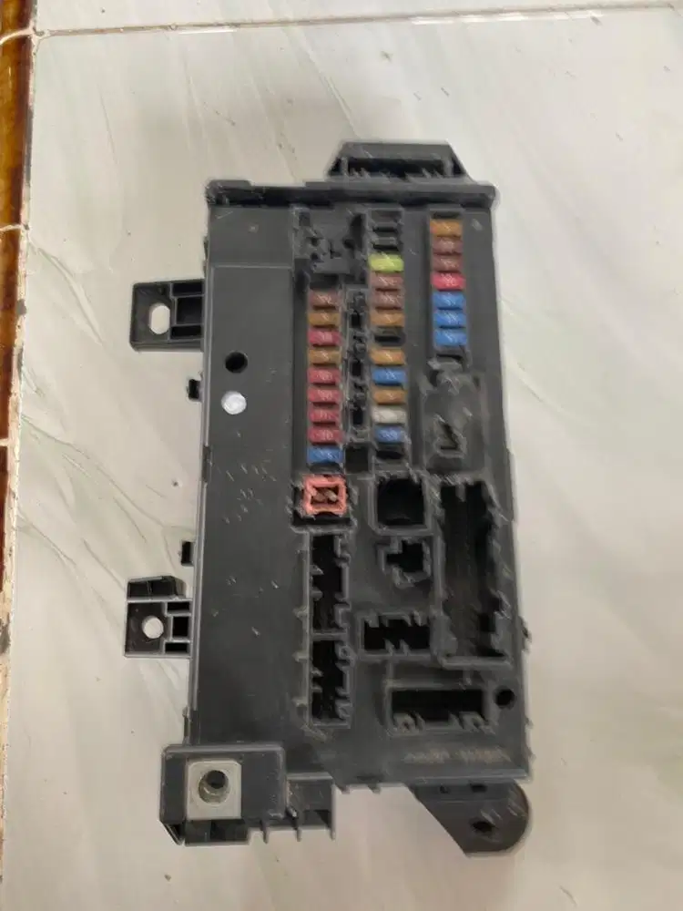 fuse box sekring Avanza G 2016