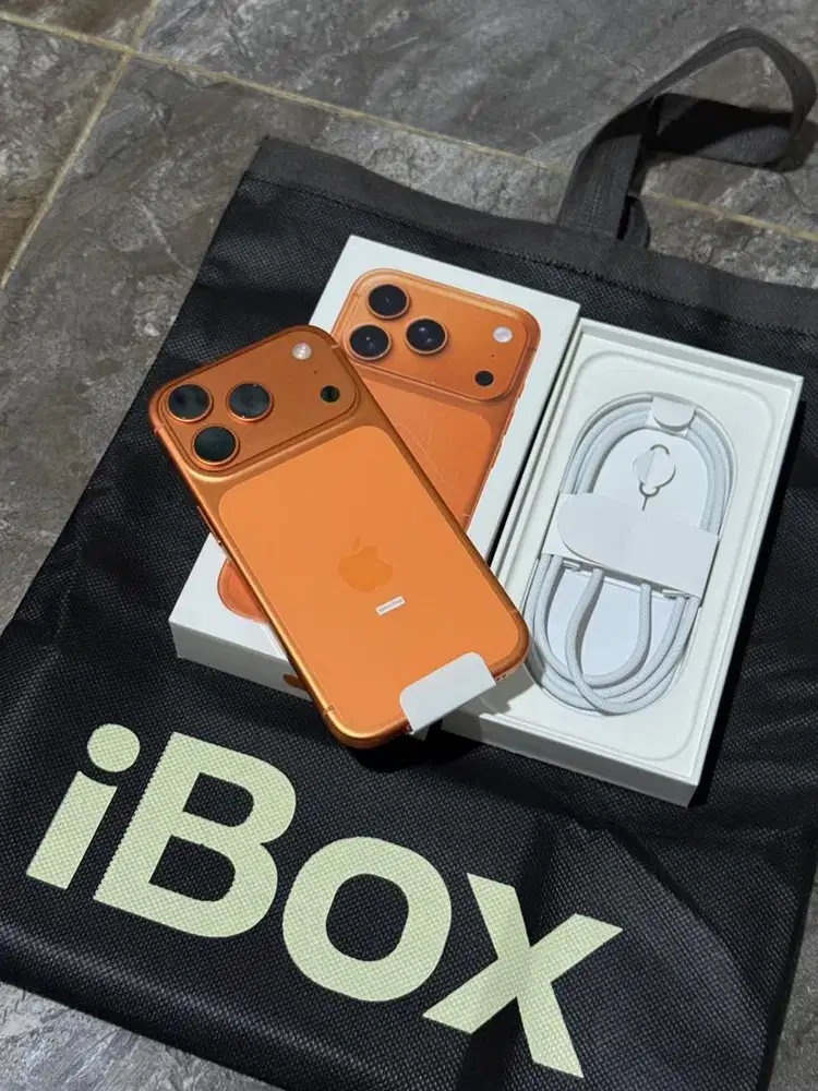 Iphone 17 Pro 512 GB Cosmic Ex Resmi Ibox Masih Baru