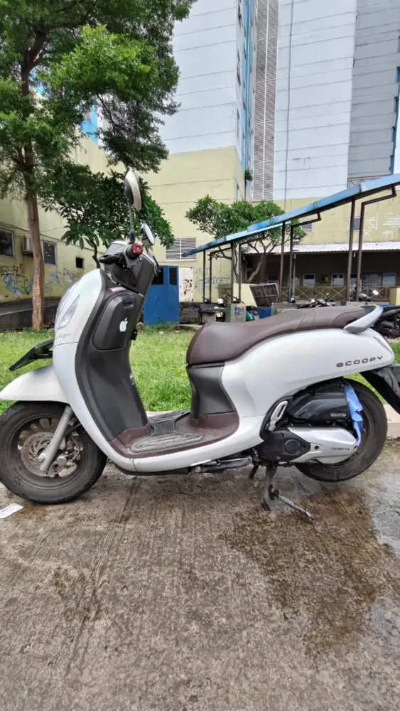 SCOOPY PRESTIGE 2023