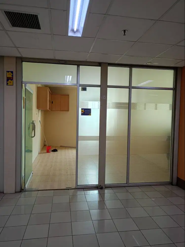 DIJUAL CEPAT RUANG KANTOR ITC CEMPAKA MAS