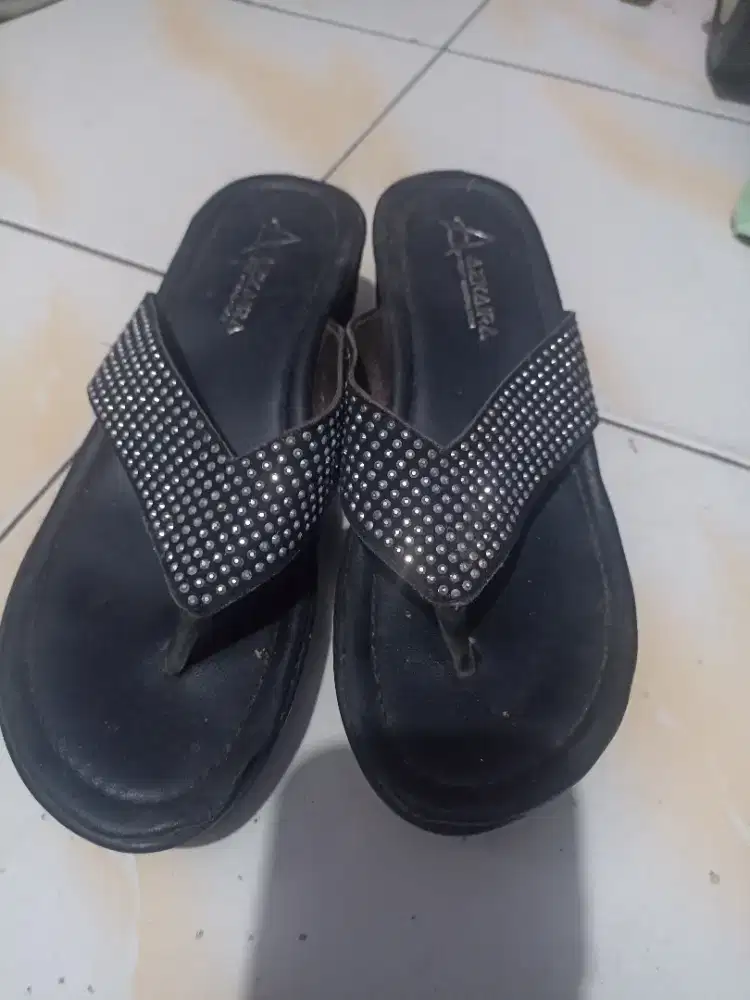 Dijual sendal wedges