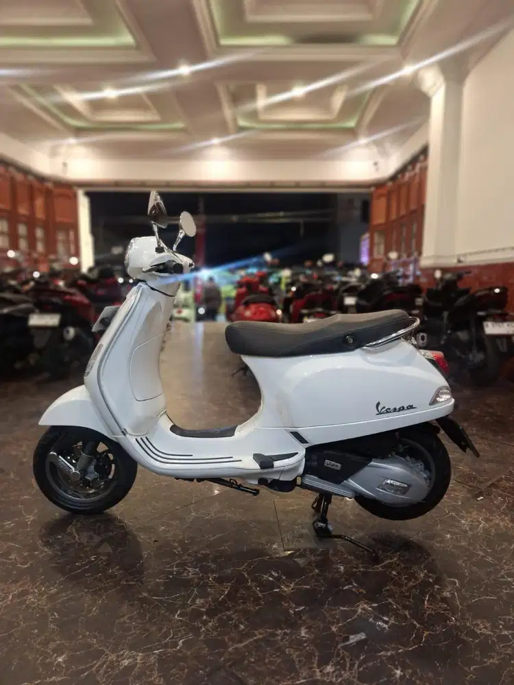 Sales ima Dp 500 rb Vespa LX 125 inget 2024 ~ Ktp daerah bisa Kredit