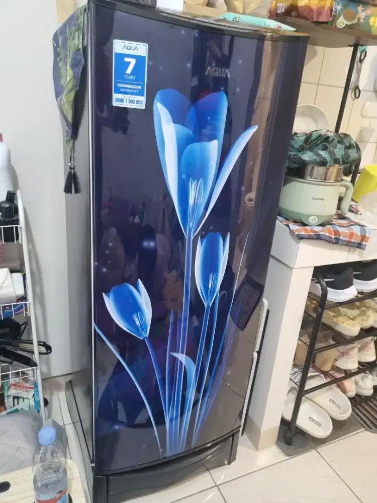 Kulkas 1 pintu merk AQUA