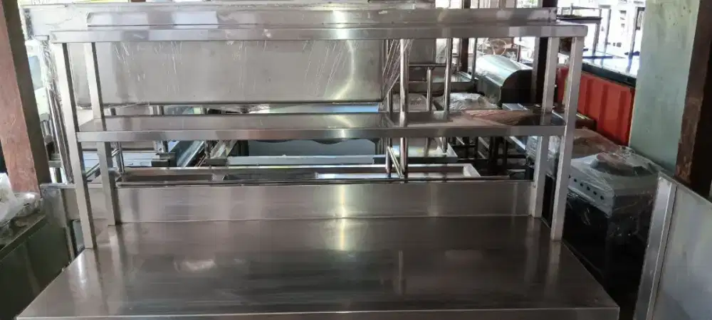 Meja 3 Susun plus Upper(304)