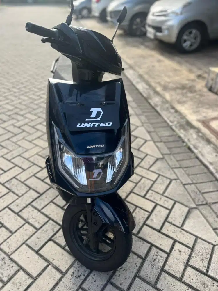 Motor United MX1200 (Low Km)