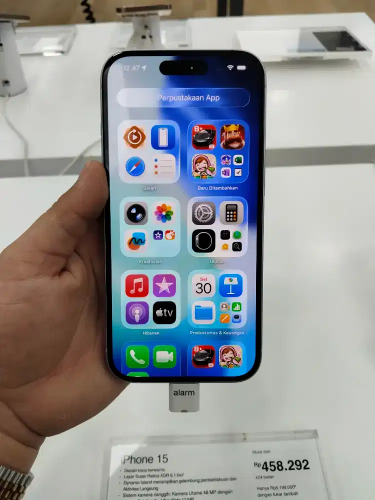 IPHONE 15 128Gb GARANSI RESMI SEGAMPANG ITU NYICIL BUNGA 0% CUKUP KTP