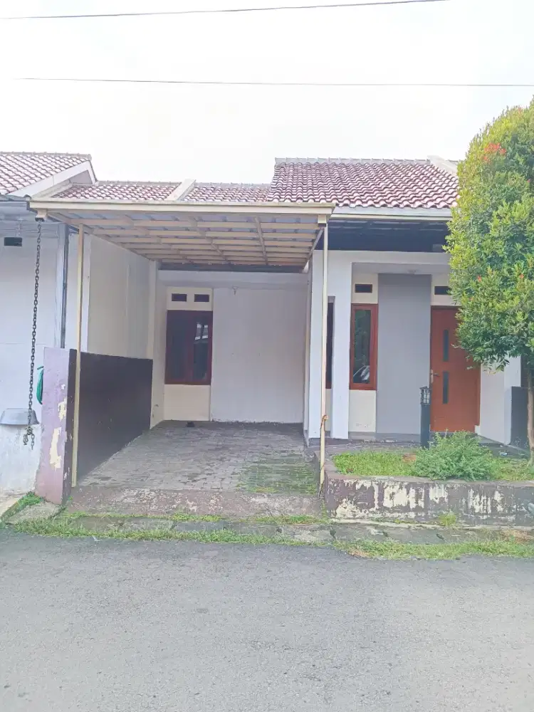 Disewakan/ Dijual Rumah