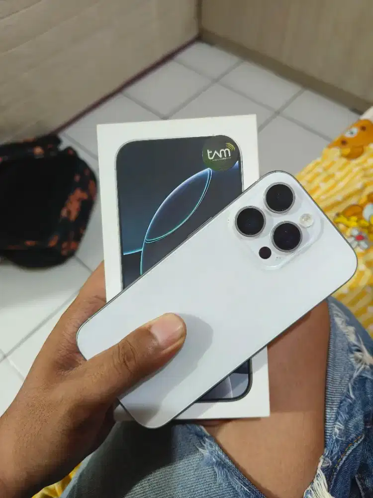 Iphone 16 pro 256 ibox bh99% grs april 2026