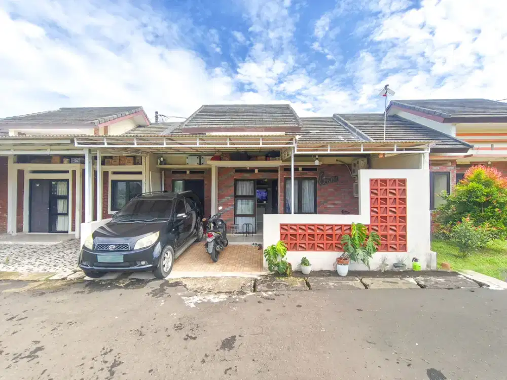 Rumah Strategis 7 Menit ke Living Plaza Pamulang Siap KPR J-37153