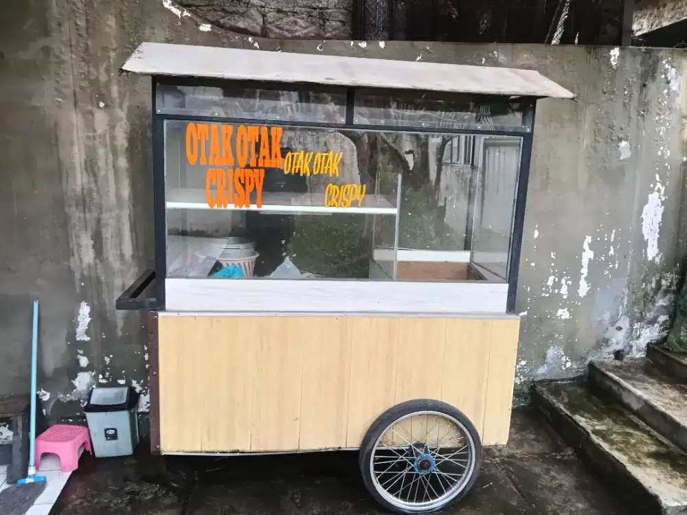 Roda minimalis cocok buat jualan di depan ukuran besar mulus