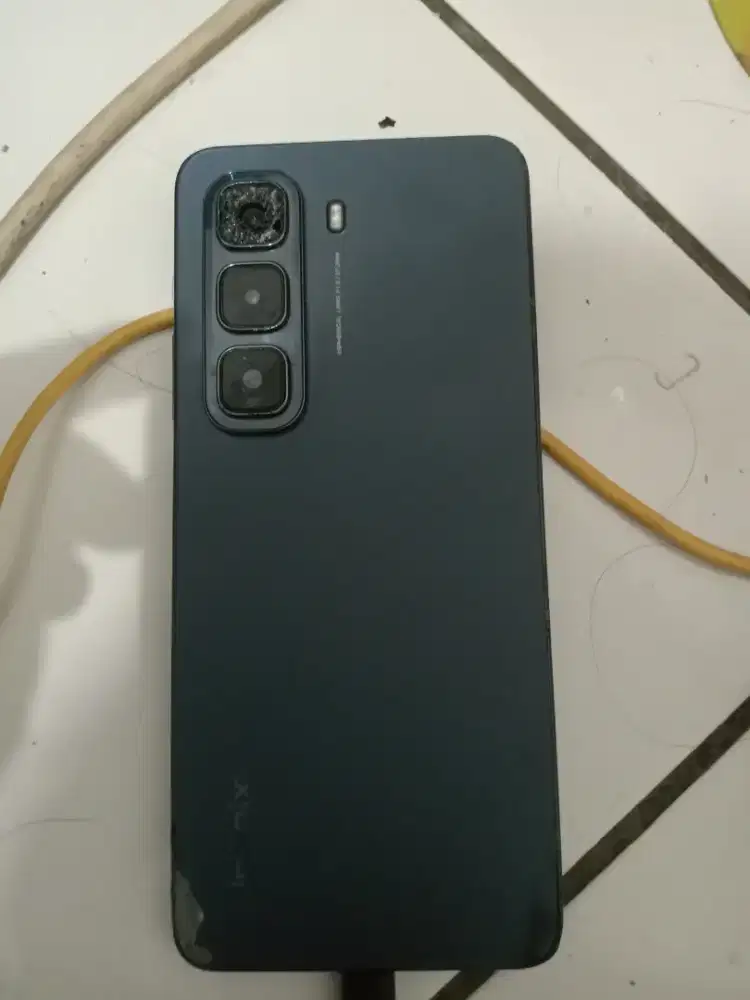 Infinix hot 50 10/256