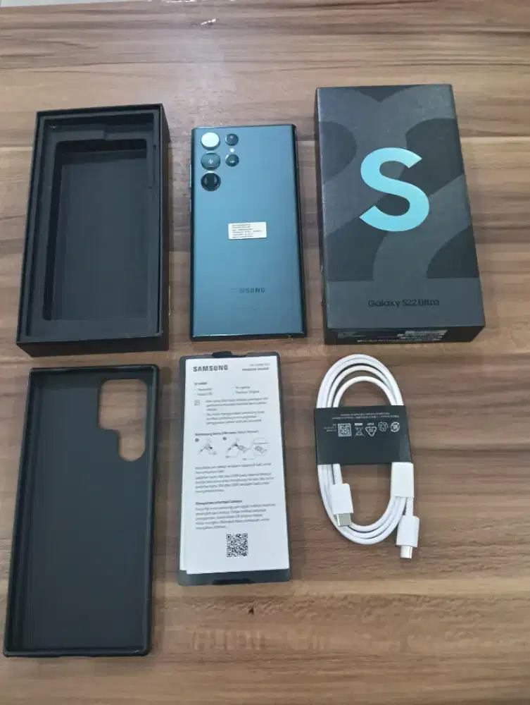 Samsung Galaxy S22 ultra 5G 12/512 seken murah dan lengkap
