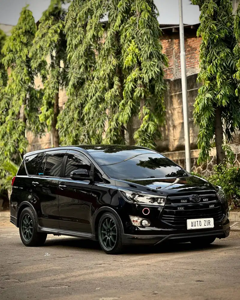 Toyota Innova Venturer Diesel Solar Hitam 2019 Tdp Murmer Ori Menarik