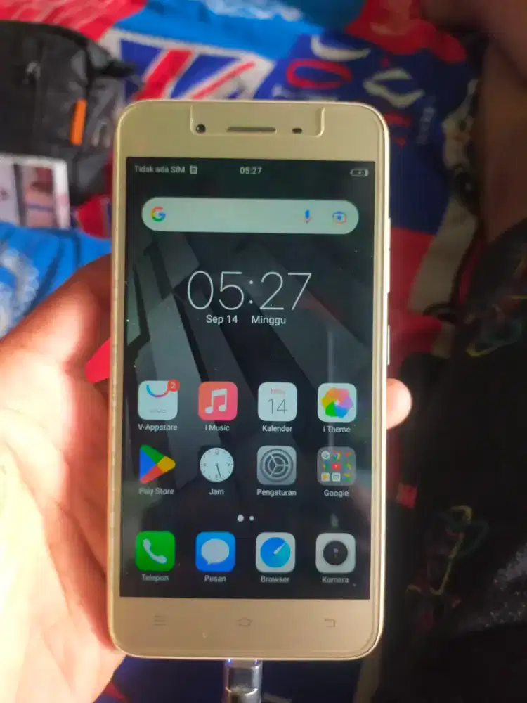 Jual ajj nihh Vivo Y53 Gold RAM 2GB/16GB - 250k nego smpe jdi