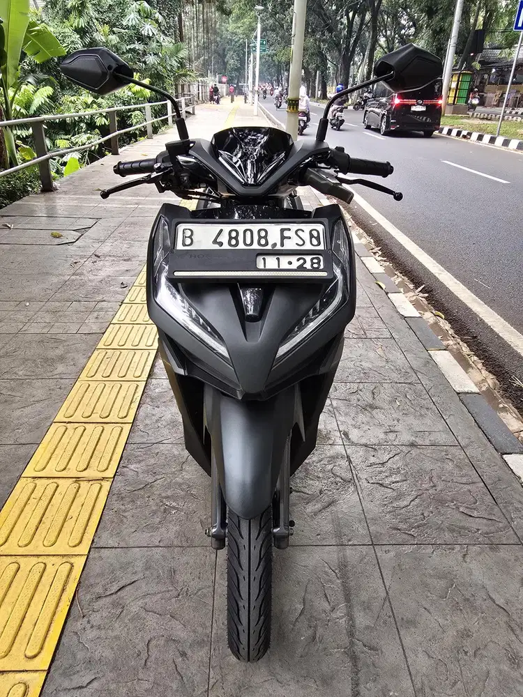 DIJUAL CASH HONDA VARIO 150 KEYLLES THN 2018 PAJAK IDUP SIAP PAKAI