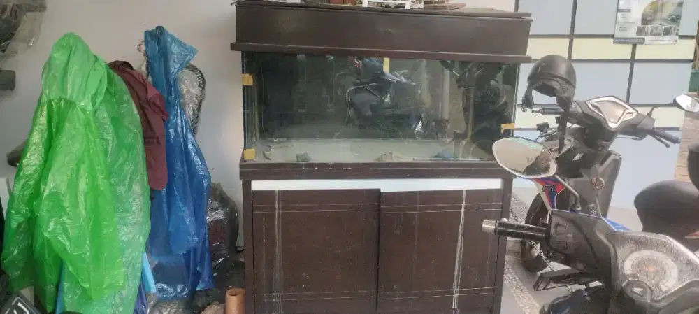 Akuarium ukuran 120 X 60