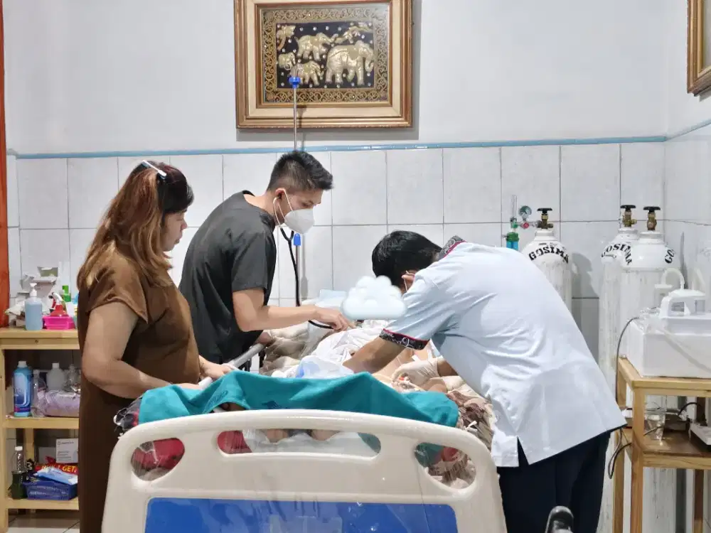 Mencari pekerjaan perawat lamsia