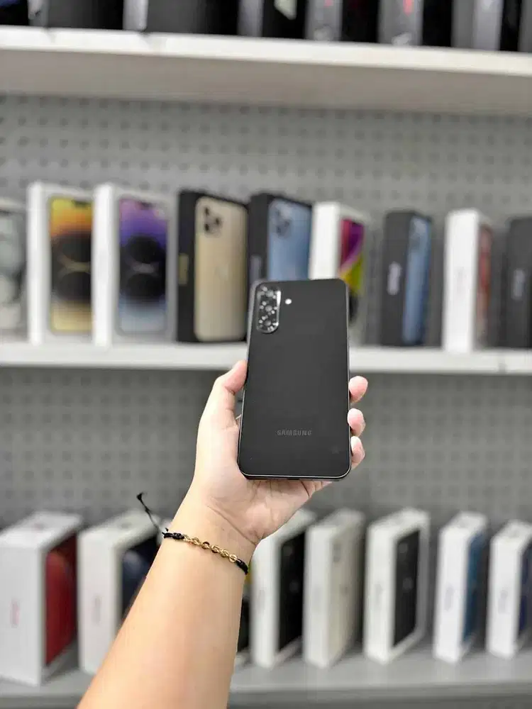 Samsung A26 5G 8/256 Garansi panjang