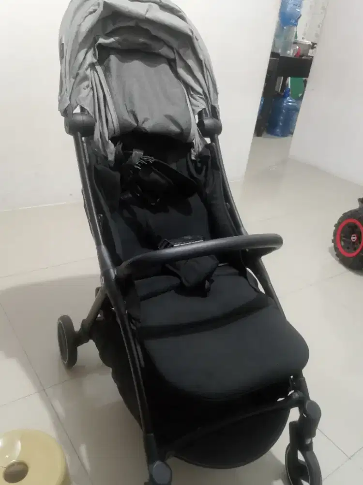 Jual cepat stroller baby mulus sprti baru.
