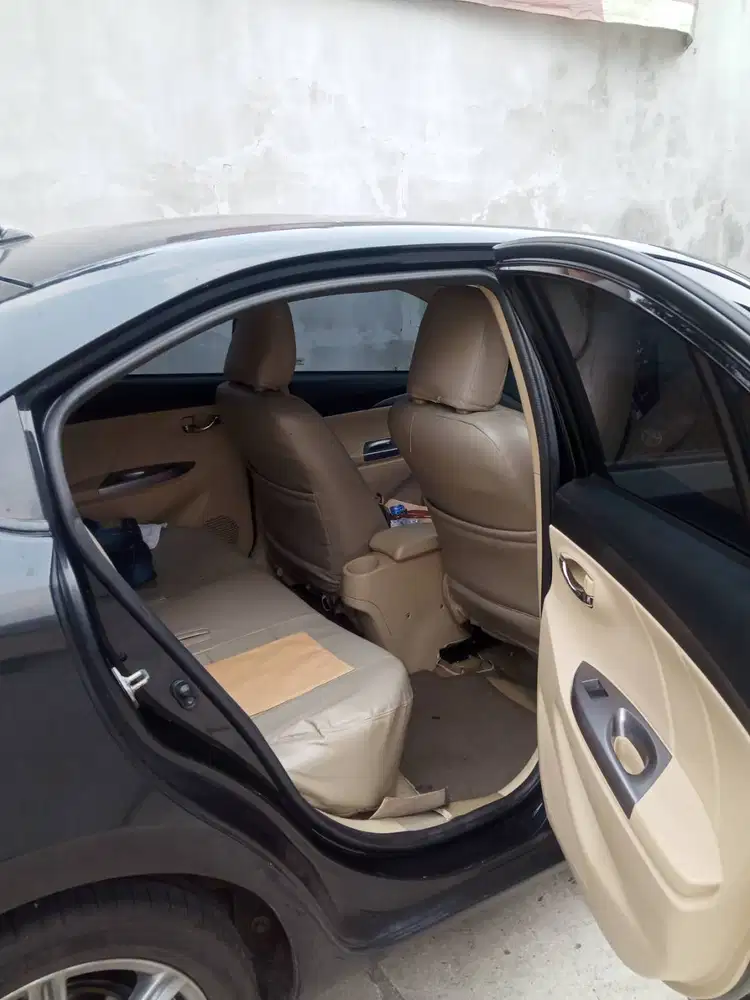 Di Jual Mobil Vios Tahun 2014