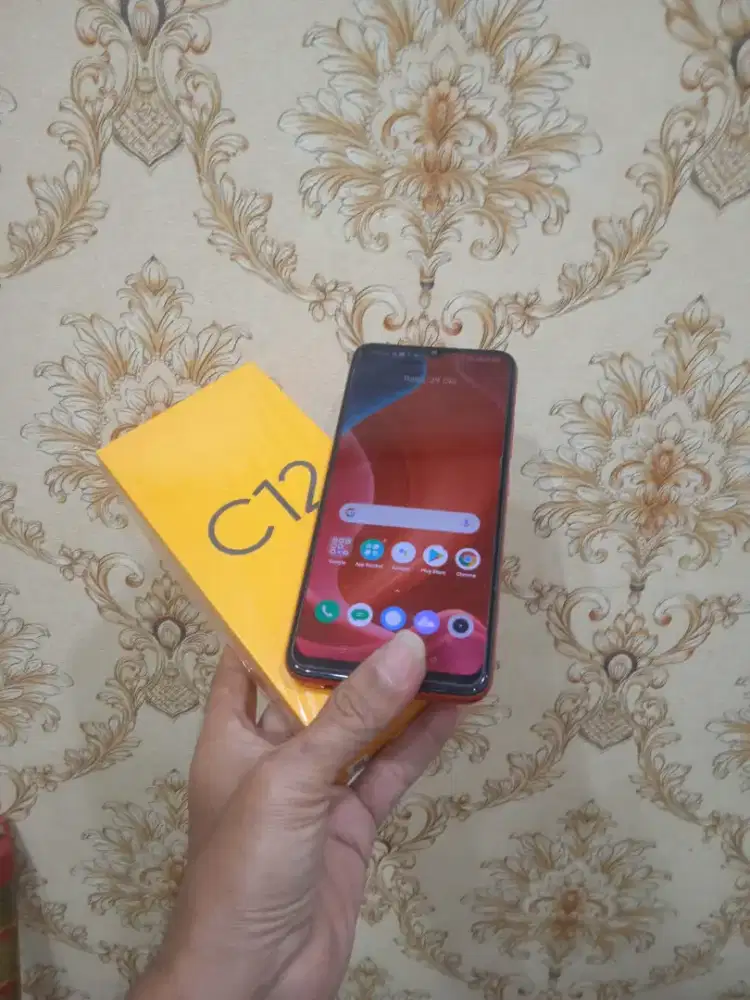Realme C12 ram 3/32 msh original semua nya hp SM dus saja