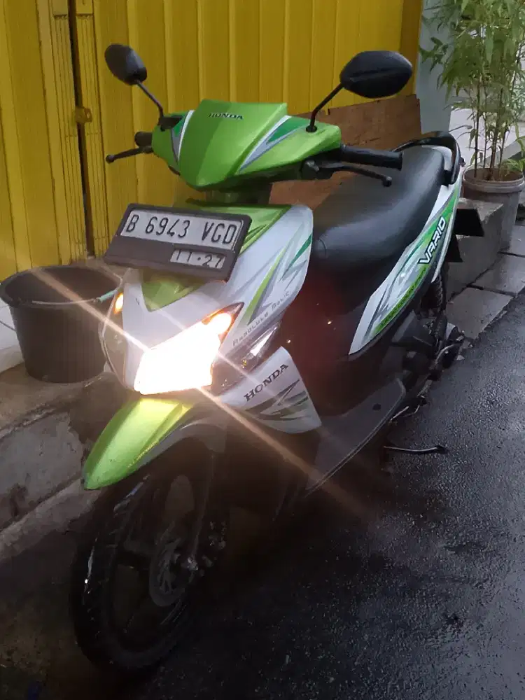 Vario karbu tahun 2012