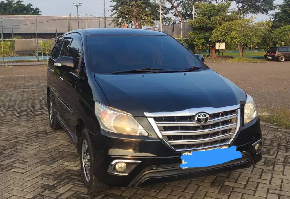 Kijang Inova Matic Type V