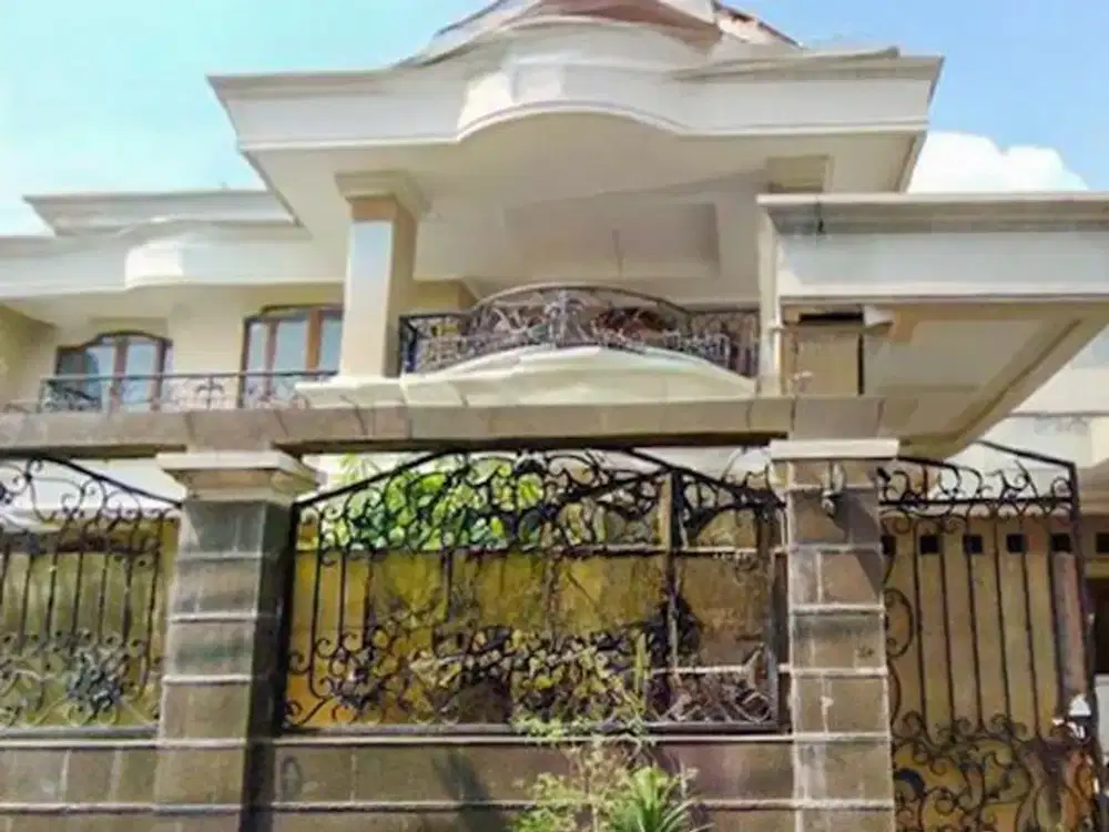 Dijual Rumah Mewah Siap Huni di jln Dwijaya II Gandaria Utara Kebayoran Baru Jakarta Selatan