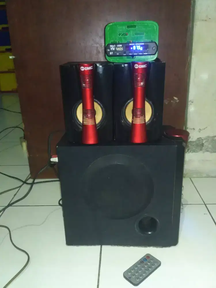 Speaker aktif gmc