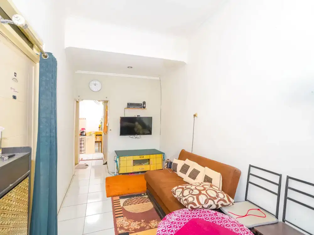 Rumah Hadap Selatan dekat  The Park Sawangan Dibantu KPR J-37895