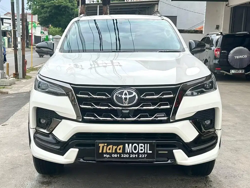 Toyota Fortuner 2.4 GR Automatic Th 2021