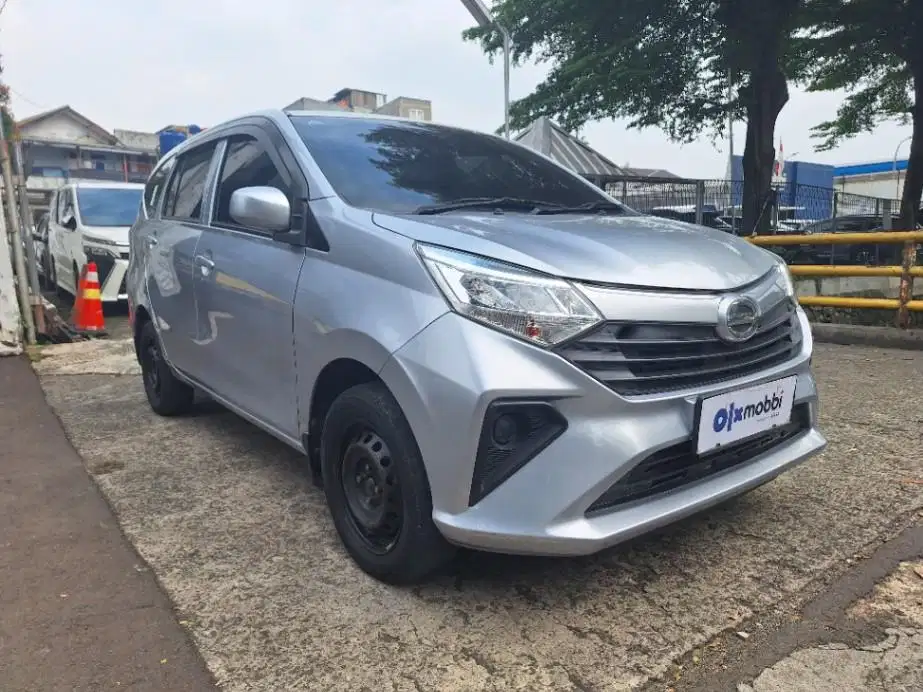 DP MURAH Daihatsu Sigra 1.2 X Bensin-MT 2020 Silver CZKQB