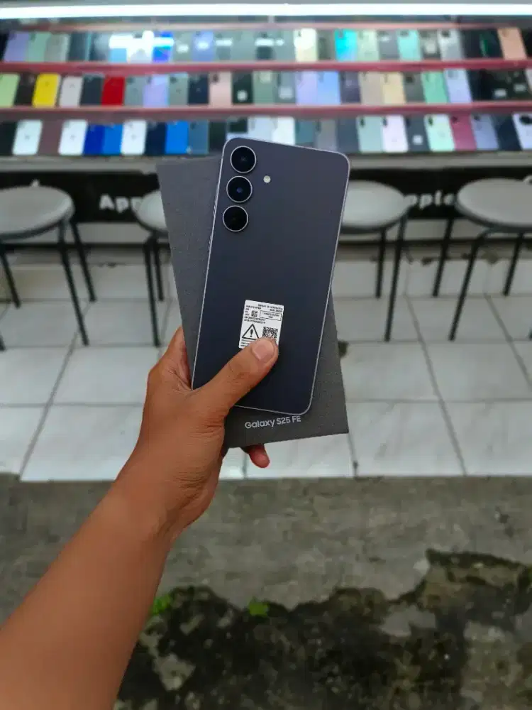 SAMSUNG S25 FE Ram 8/256gb Fullset