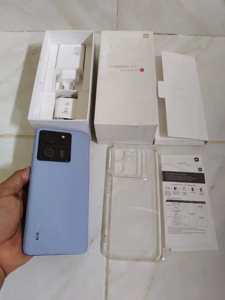 Xiaomi 13t 12/256 garansi November 2026