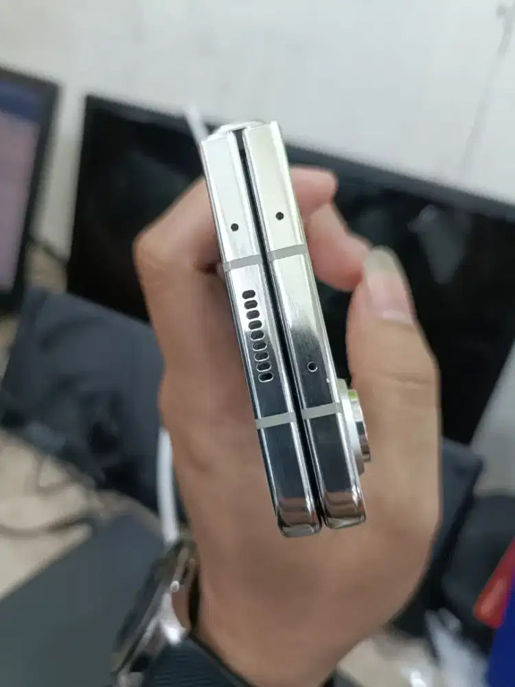 Samsung galaxy Z Fold 5 12/512gb sein fulset OEM.